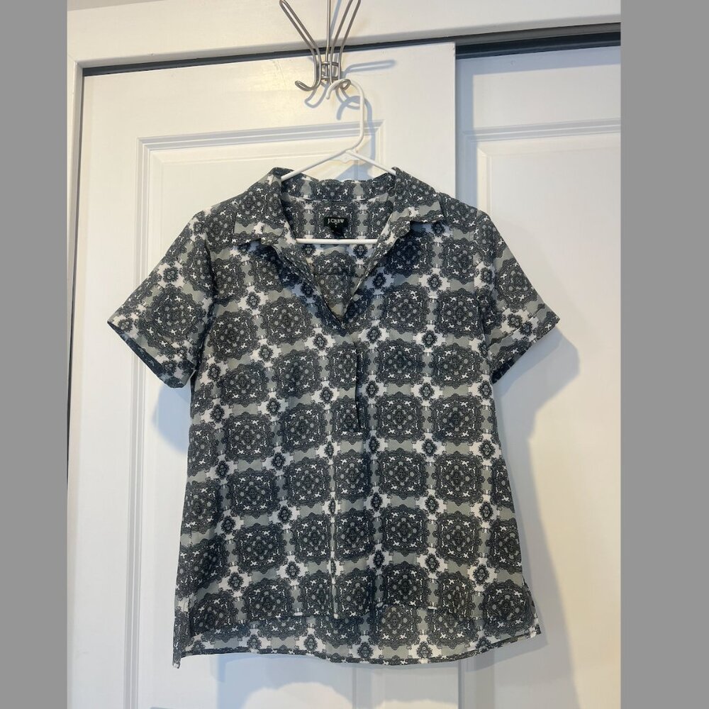 JCrew short-sleeve collared blouse with gray pattern